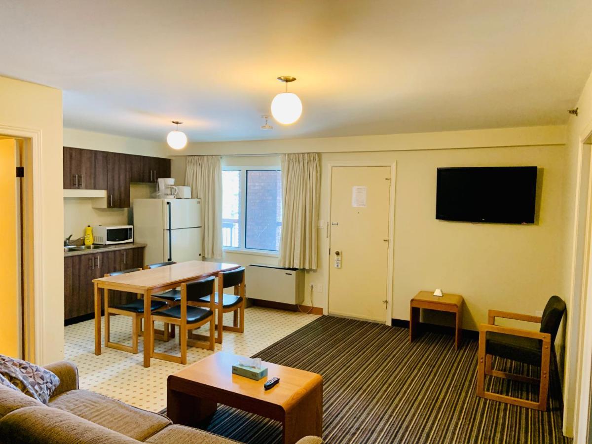 Green Acres Motel Mississauga Bagian luar foto