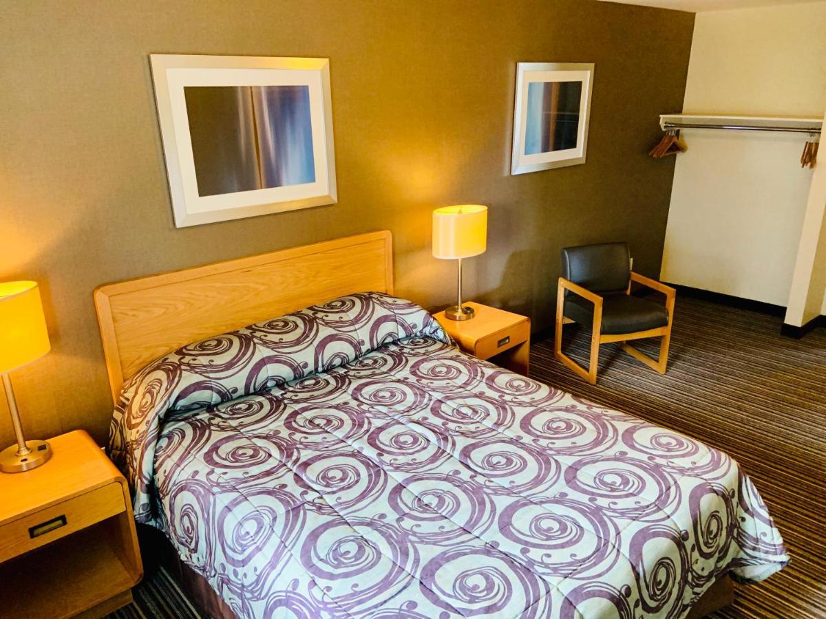 Green Acres Motel Mississauga Bagian luar foto